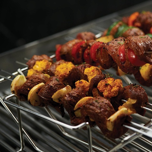 Подставка Broil King V-образная с набором шампуров Подставка Broil King V-образная с набором шампуров