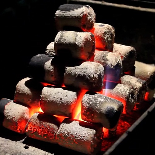 Угольные брикеты Brikkets, 3 кг. Угольные брикеты Brikkets, 3 кг.