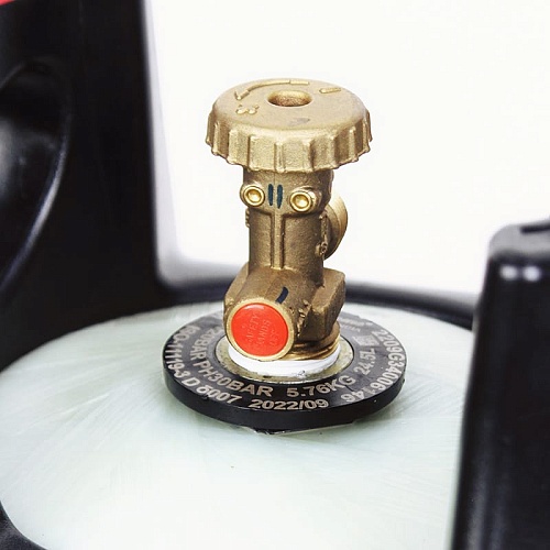 Композитный газовый баллон для пропана «Supreme» 24,5 л. Композитный газовый баллон для пропана «Supreme» 24,5 л.