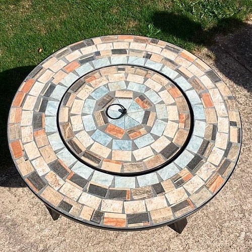 Чаша для костра La Hacienda Mykonos (сталь и керамика; со столом, крышкой и решеткой-гриль) Чаша для костра La Hacienda Mykonos (сталь и керамика; со столом, крышкой и решеткой-гриль)