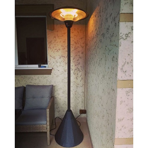 Обогреватель электрический напольный инфракрасный Hugett Floor-R 1821-A Обогреватель электрический напольный инфракрасный Hugett Floor-R 1821-A