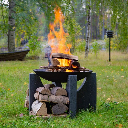 Чаша для костра чугунная Concretika PREMIUM S60 (на высоком основании) Чаша для костра чугунная Concretika PREMIUM S60 (на высоком основании)