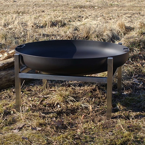 Чаша для костра стальная FireWood FW-04 на подставке (80 см.) Чаша для костра стальная FireWood FW-04 на подставке (80 см.)