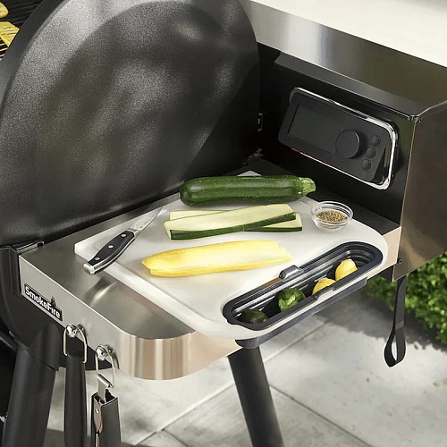 Доска Weber разделочная, с контейнером, для Traveler Доска Weber разделочная, с контейнером, для Traveler