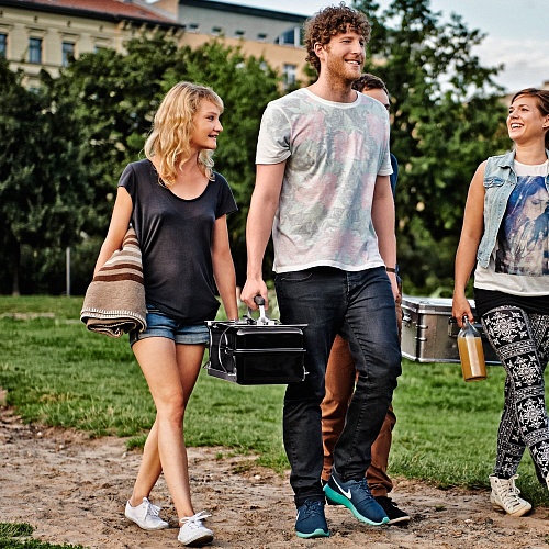 Угольный гриль Weber Go-Anywhere Угольный гриль Weber Go-Anywhere